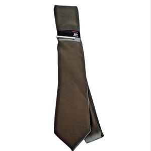 JF FERRAR NARROW NECKTIE WITH TIE CLIP Green